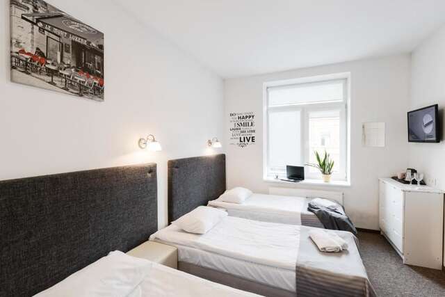 Отели типа «постель и завтрак» Happy Inn Каунас-48